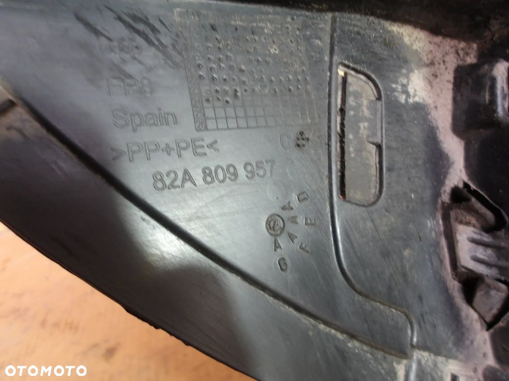 NADKOLE PRZOD AUDI A1 II 82A809957 82A809957 - 18