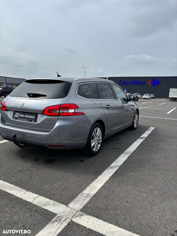 Peugeot 308 - 7