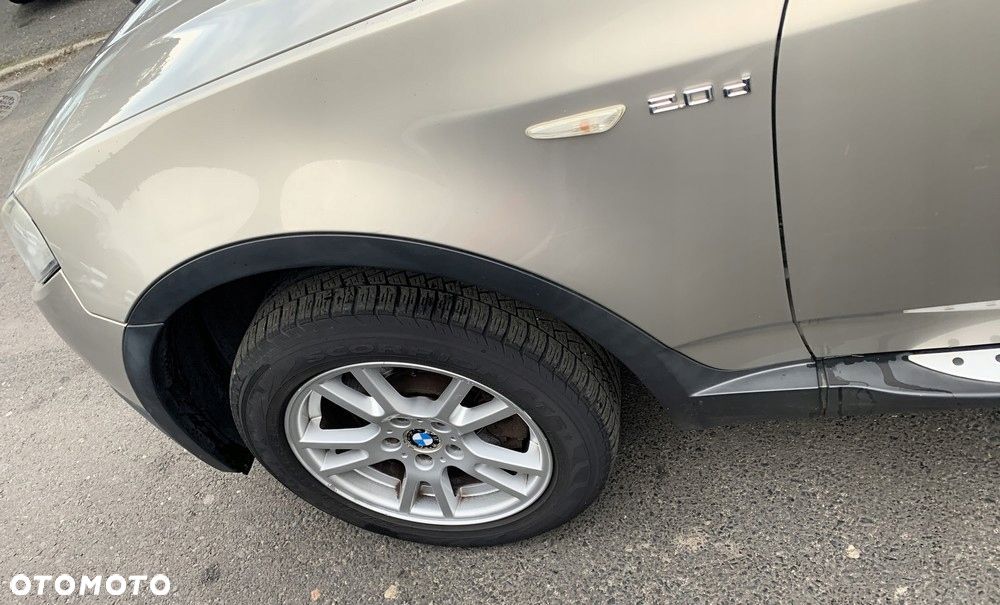 PROGI ALUMINIOWE LISTWY BŁOTNIKÓW BMW E83 X3 LIFT - 6