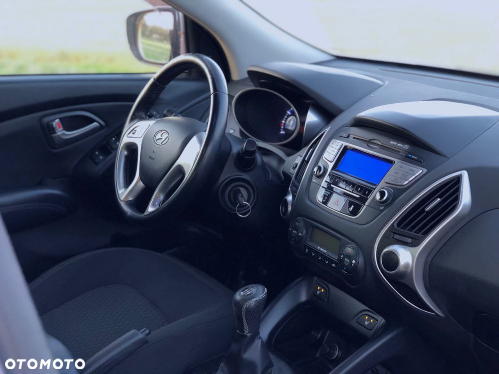 Hyundai ix35 2.0 Premium 2WD - 4