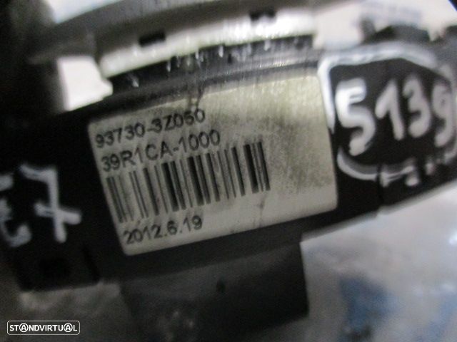 Interruptor 937303Z050 39R1CA1200 HYUNDAI  I40 BREAK FASE 1 2012 1.7CRDI 115CV 5P CINZA CONTROLO DE TRAÇÃO - 3