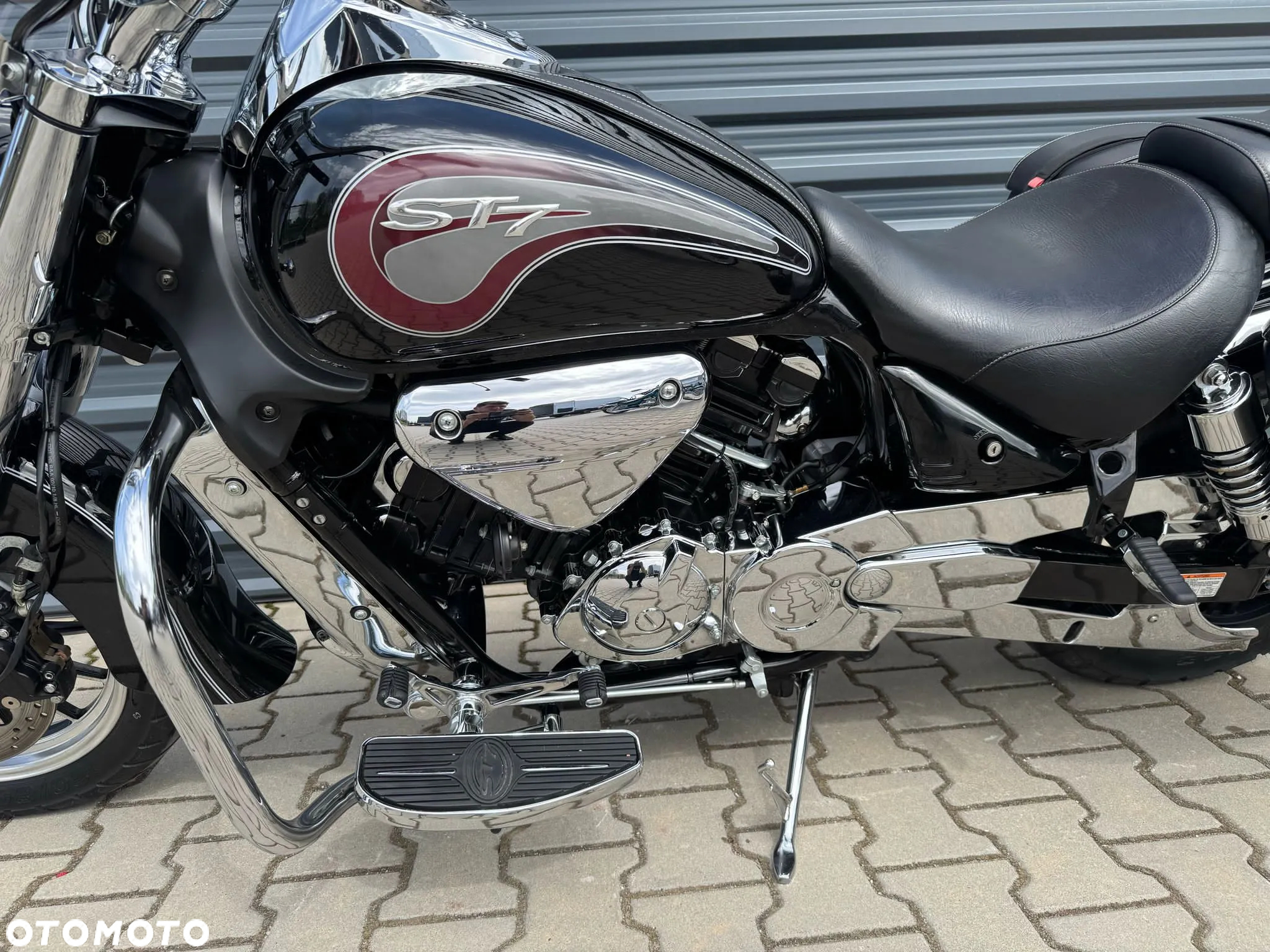 Hyosung Inny - 9