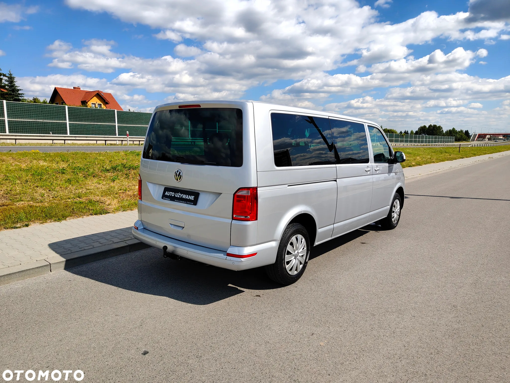Volkswagen Caravelle 2.0 TDI L2 Comfortline - 25