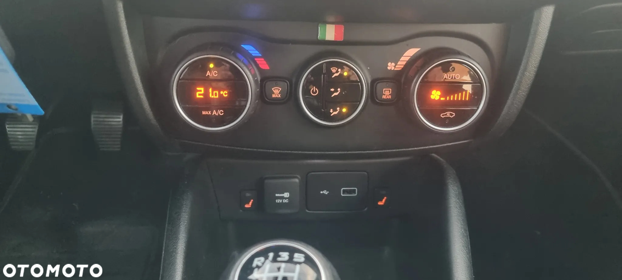 Fiat Tipo 1.4 T-Jet 16v Sport - 31