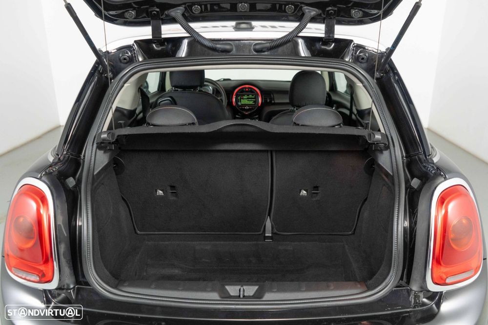 MINI 3 Portas One D - 13