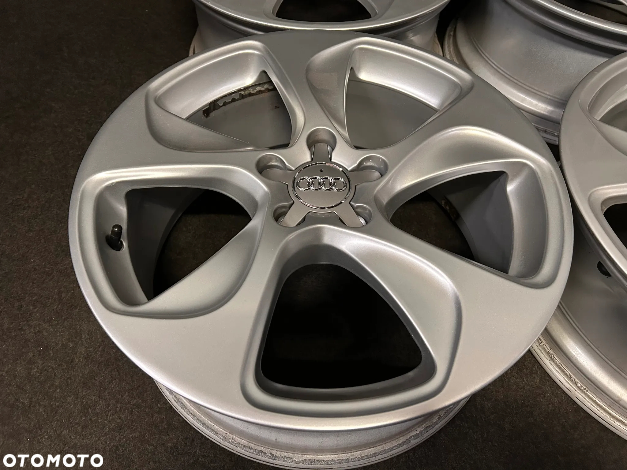 Alufelgi Audi A3 8V0, 8P0, 8Y0 18 cali 5x112 4szt. - 18