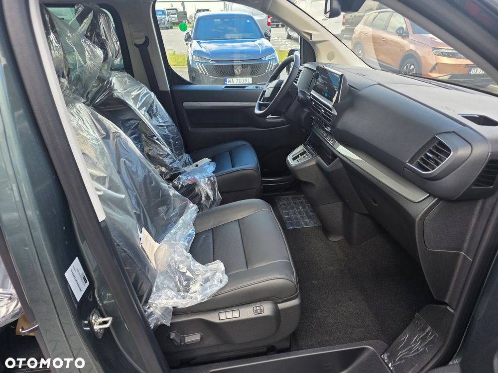 Peugeot Traveller 2.2 BlueHDi Long Business VIP EAT8 - 14
