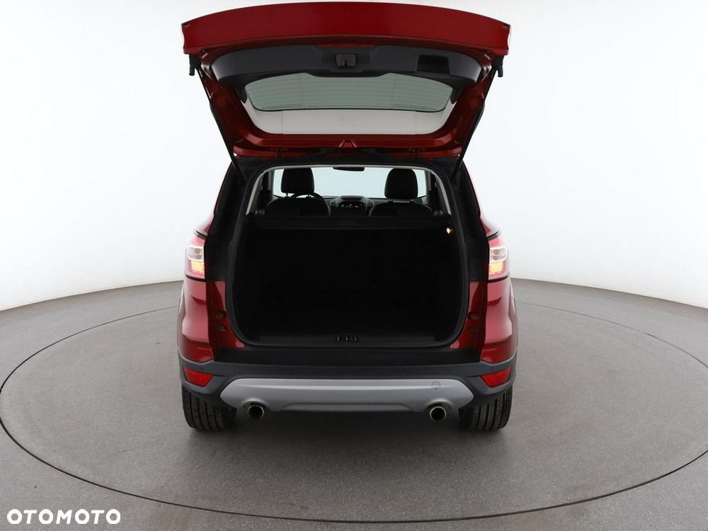 Ford Kuga 1.5 EcoBoost 2x4 Titanium - 20
