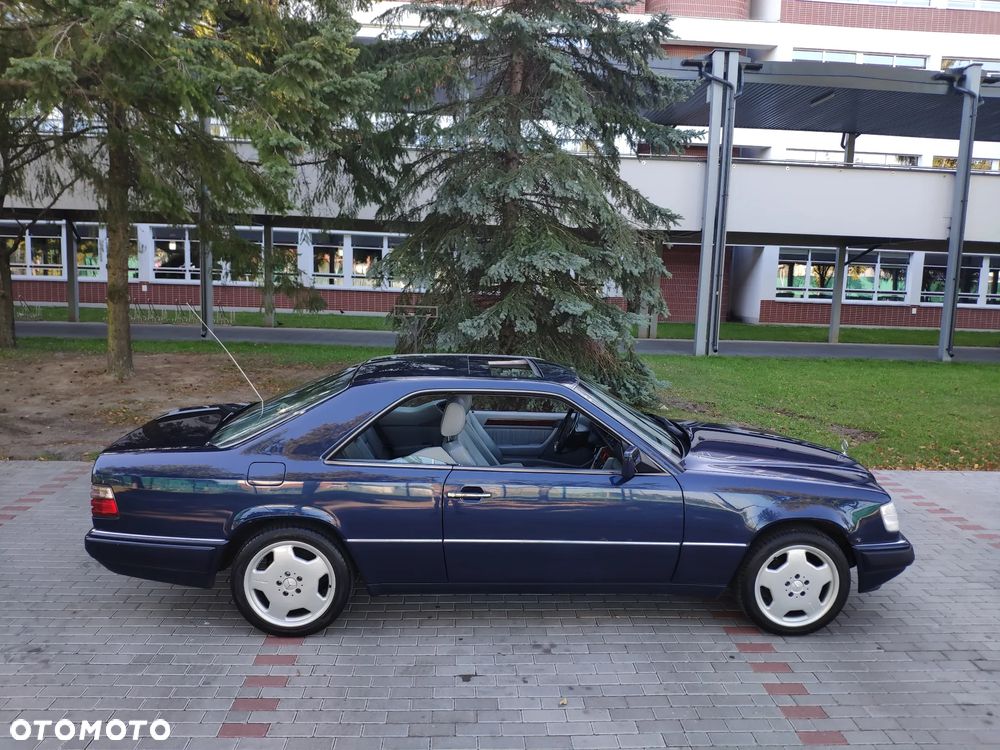 Mercedes-Benz Klasa E ver-200 - 8