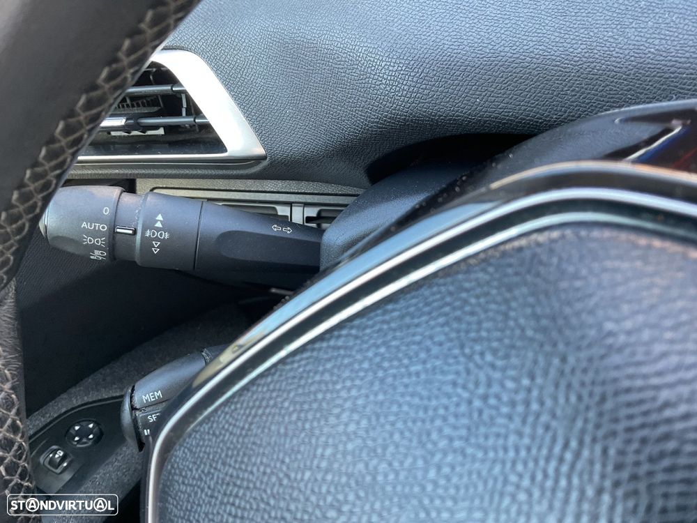 Peugeot 3008 1.6 BlueHDi Active - 20