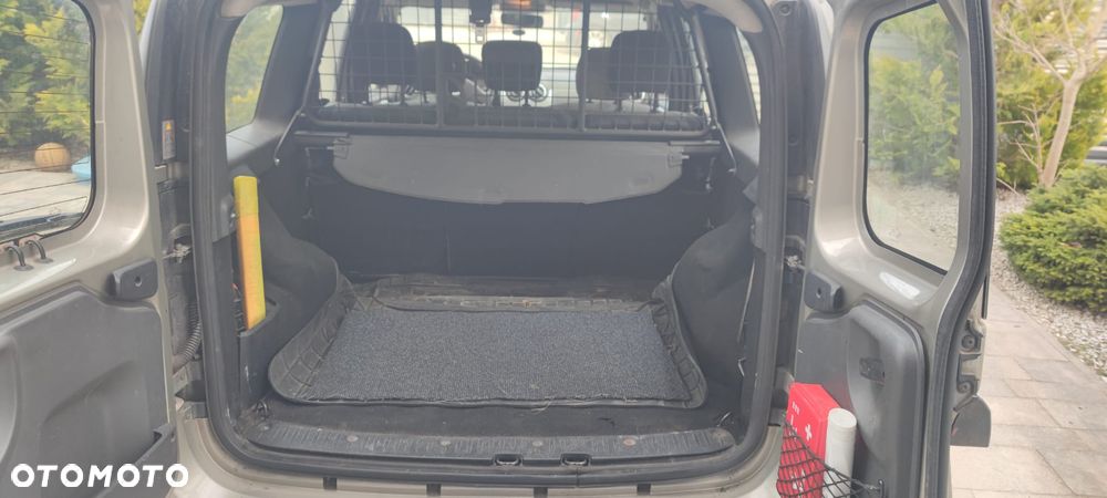 Dacia Logan 1.5 dCi Ambiance - 8