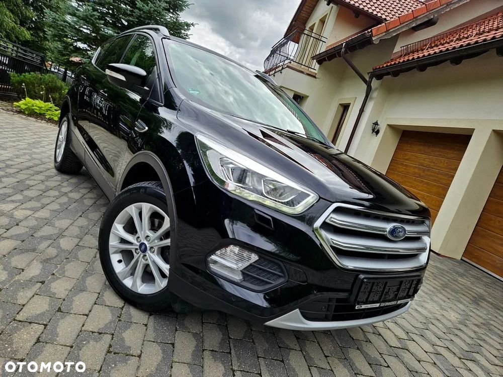 Ford Kuga - 4