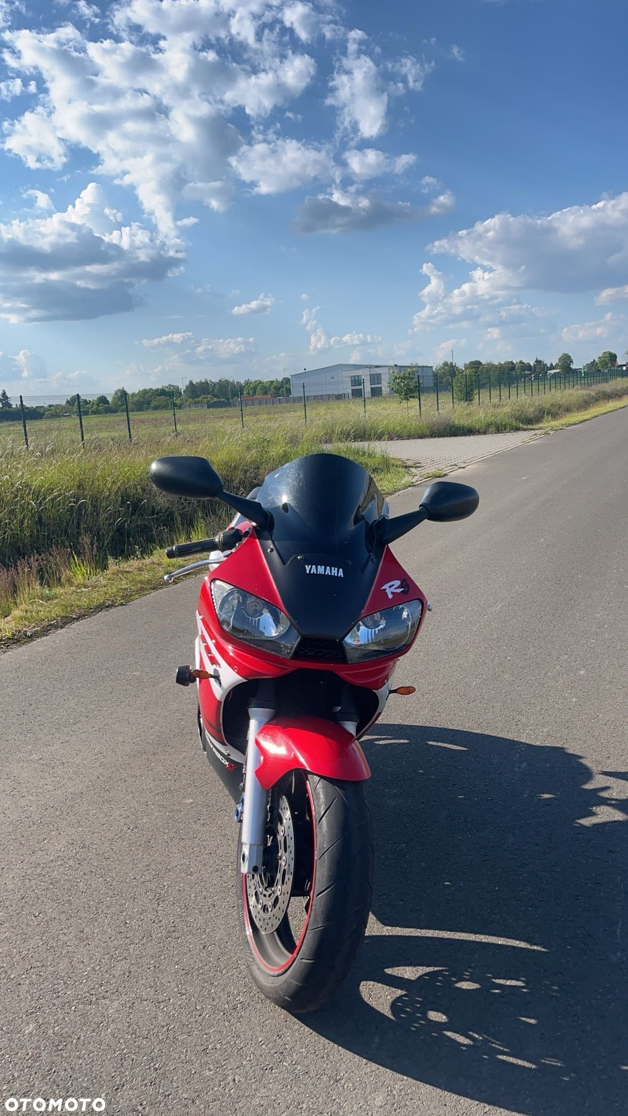 Yamaha R6 - 10