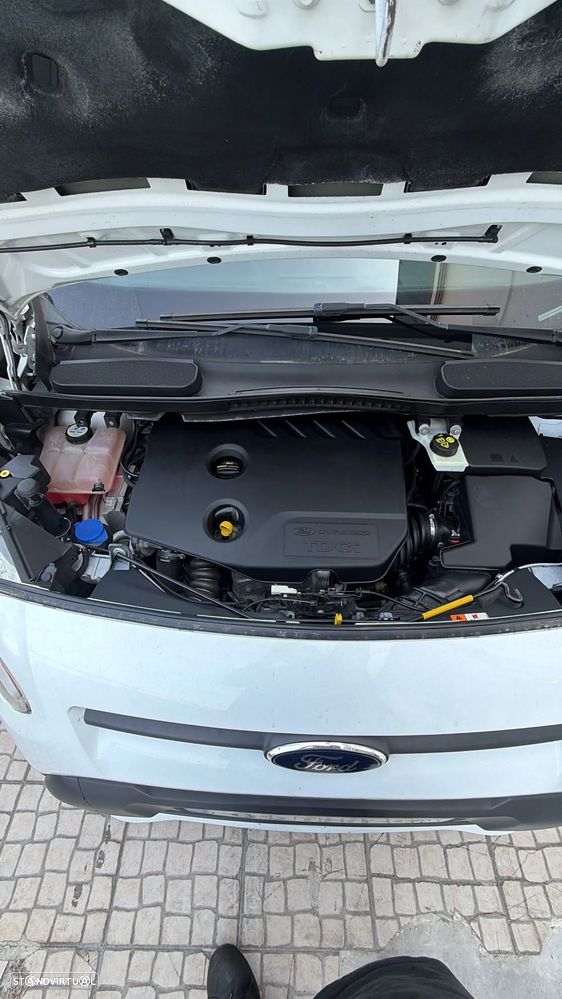 Ford Transit Connect Tourneo (Curta) - 10