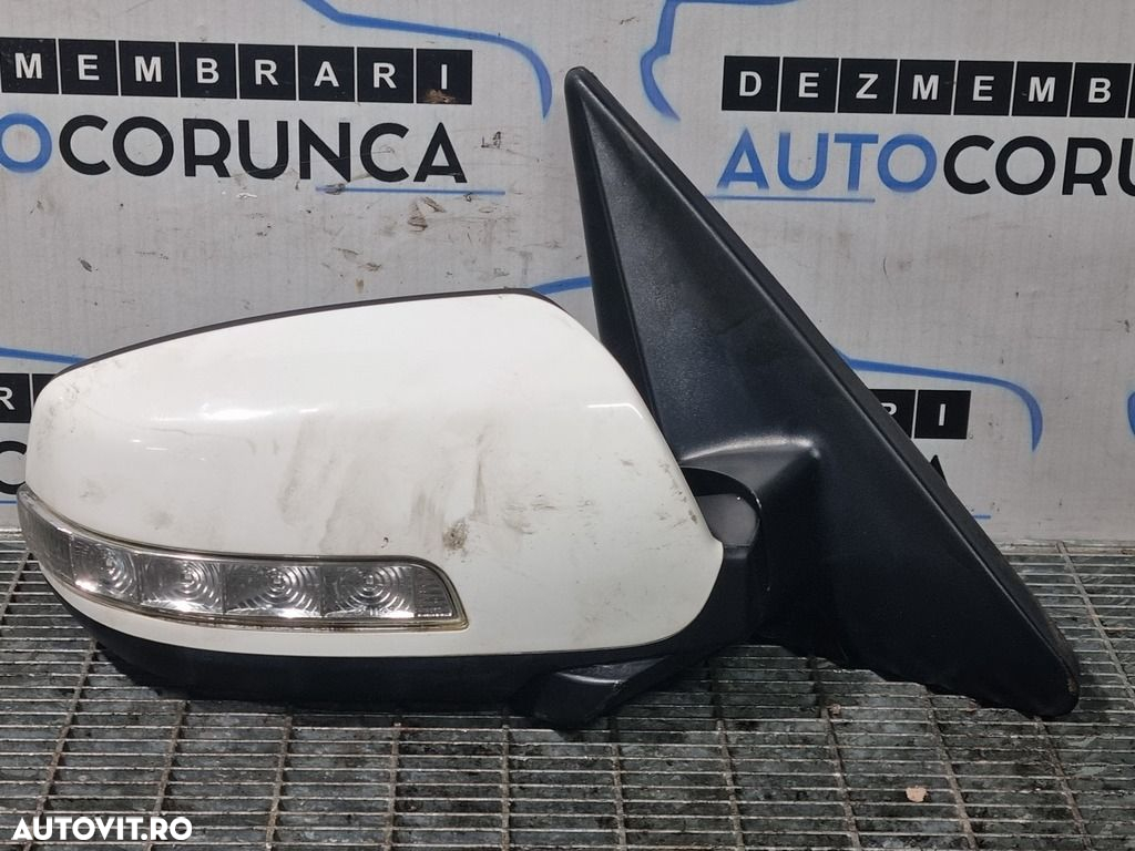 Oglinda dreapta Kia Sorento II Facelift 2012 - 2014 4 Usi ALB (1176) Rabatabile - 2