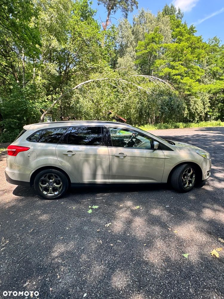 Ford Focus 1.0 EcoBoost 99g Titanium - 4