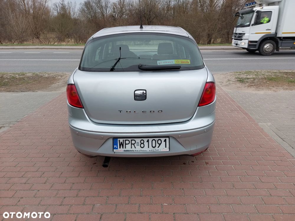 Seat Toledo 1.6 Reference - 9