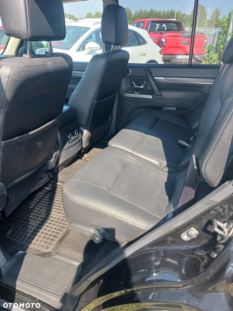 Mitsubishi Pajero 3.2 DID Intense - 36