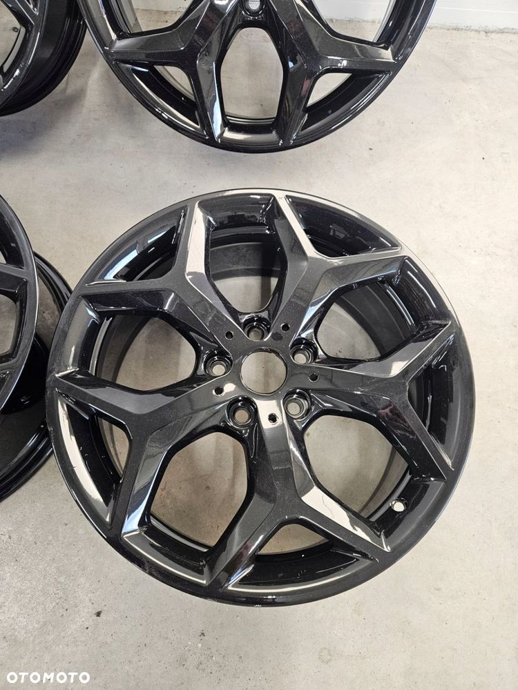 BMW X1 F48 X2 F39 7.5" x 18" 5x112 ET 51 FELGI KOMPLET - 4