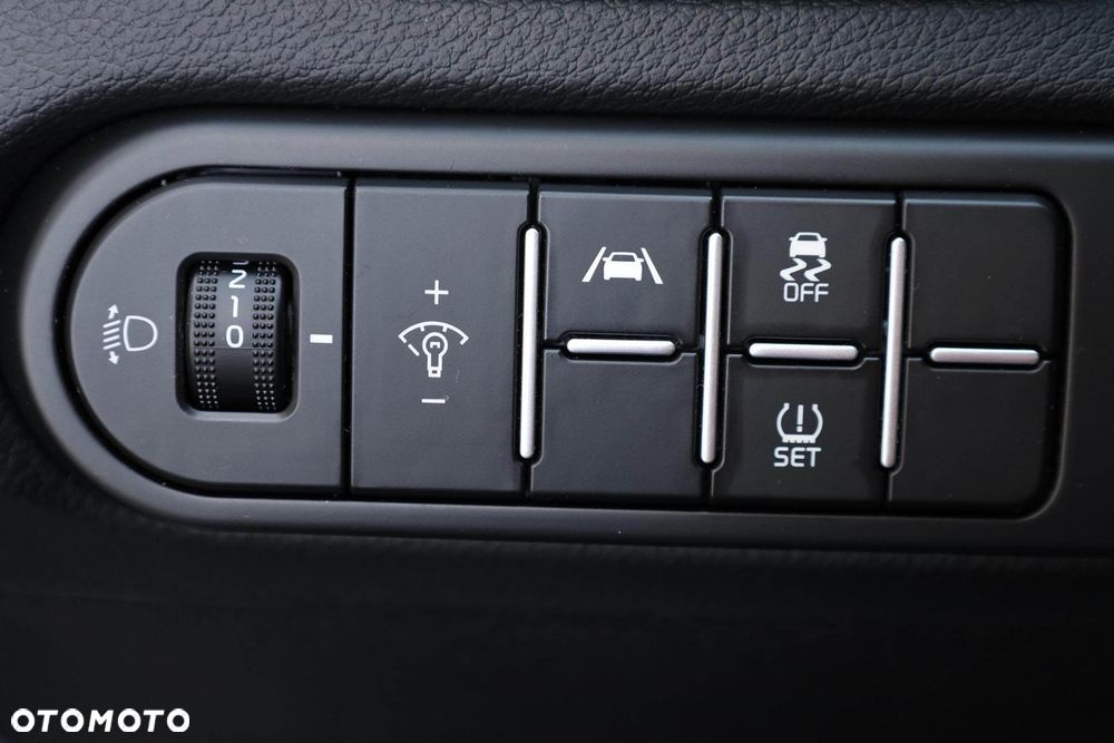 Kia Ceed 1.5 T-GDI M - 30