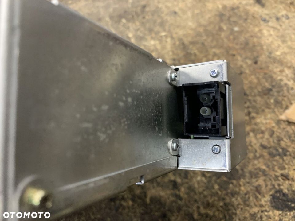 ZMIENIARKA PŁYT CD 6956939 BMW E60 E61 E63 E64 - 3