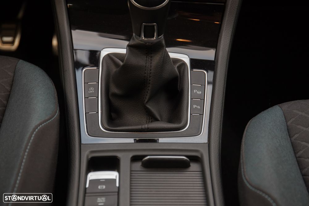 VW Golf Variant 1.0 TSI OPF IQ.DRIVE - 27