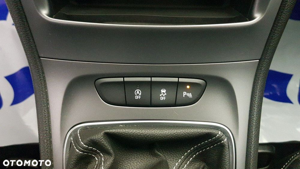 Opel Astra 1.5 CDTI Edition S&S - 25