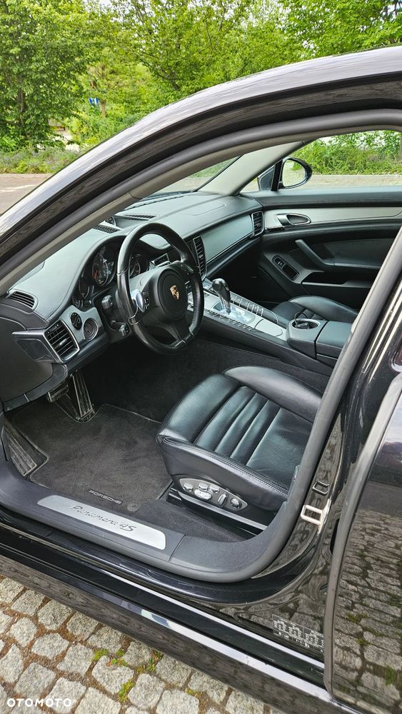 Porsche Panamera S PDK - 9