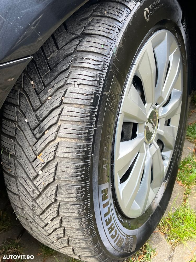 Chevrolet Aveo 1.2 LT - 12