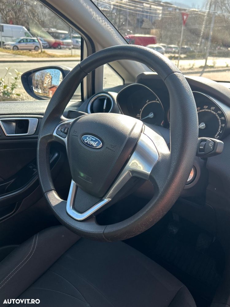 Ford Fiesta 1.5 TDCi DPF Trend - 30