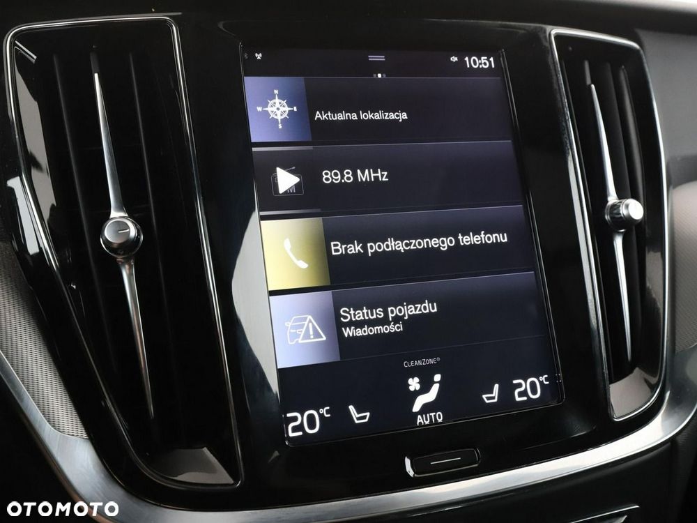 Volvo V60 T8 AWD Recharge Geartronic RDesign - 24