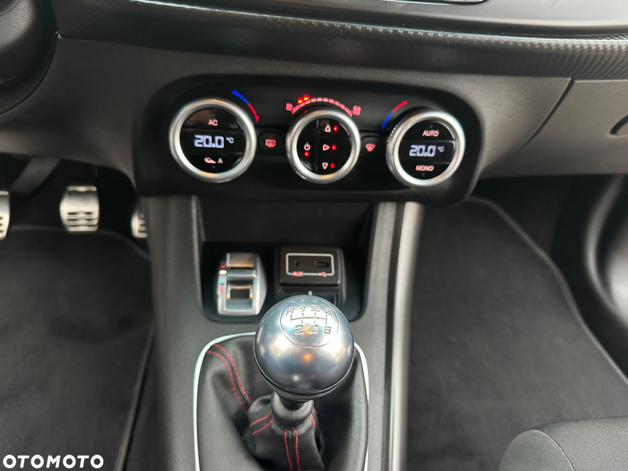 Alfa Romeo Giulietta 1.4 TB 16V Sport - 29