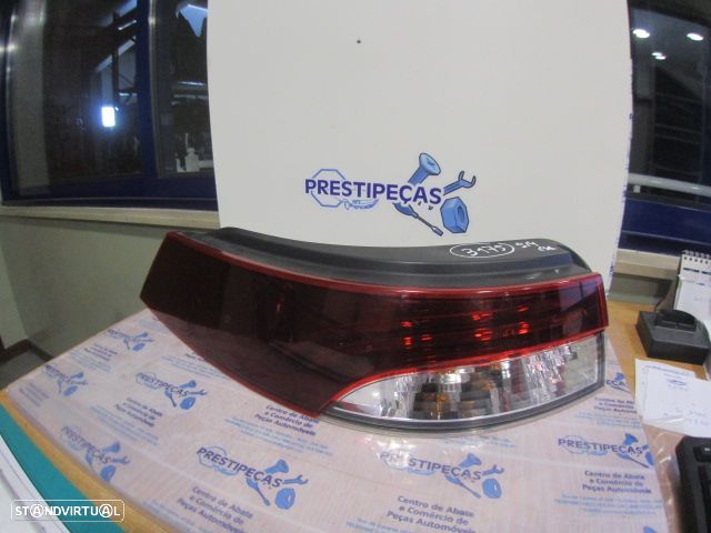 Farol Tras 265550012R RENAULT MEGANE 3 CC GT LINE 2010 2.0 DCI 160CV 2 BRANCO ESQ ORIGINAL - 1