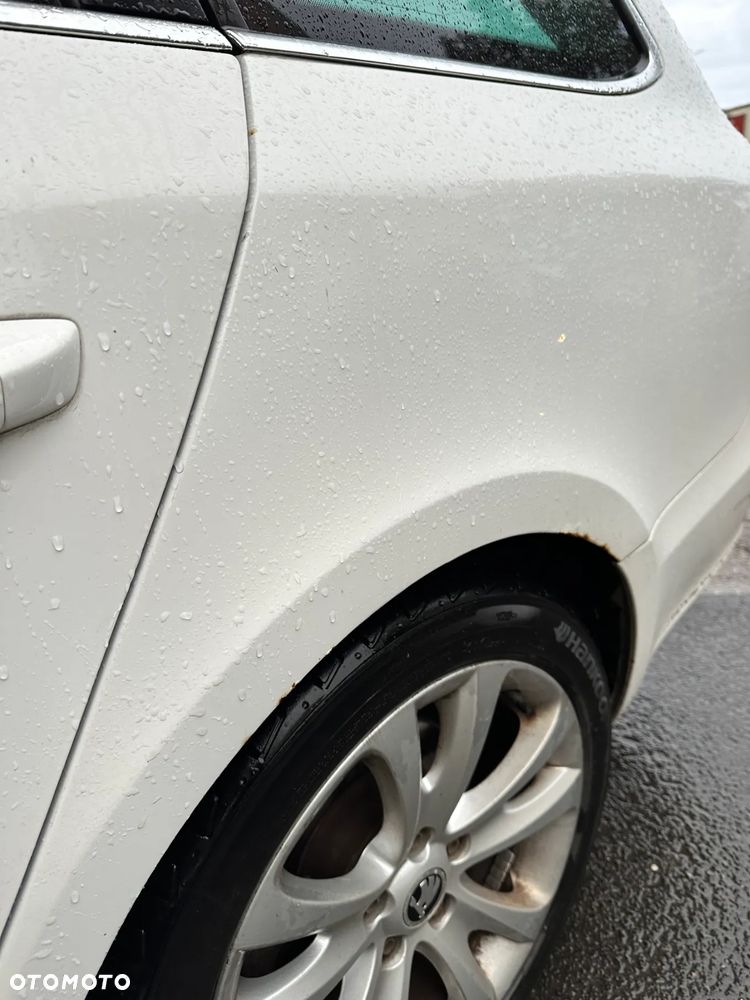 Skoda Superb 2.0 TDI Ambition - 16