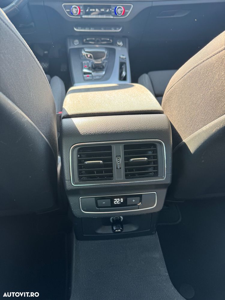 Audi Q5 2.0 40 TDI quattro S tronic Basic - 6