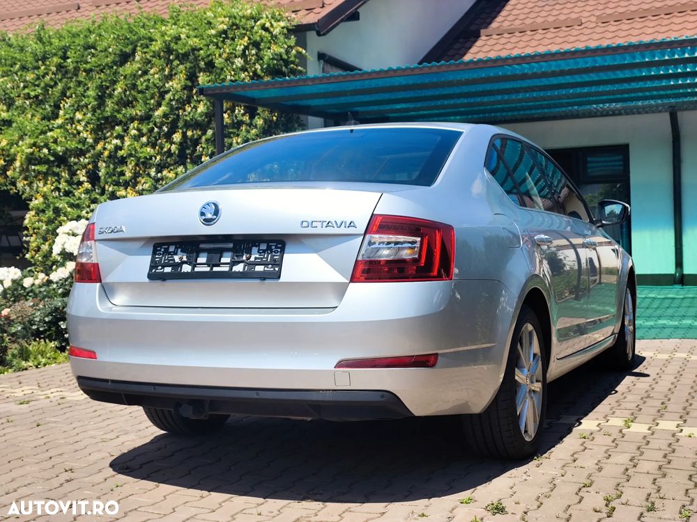 Skoda Octavia 1.6 TDI Style - 4