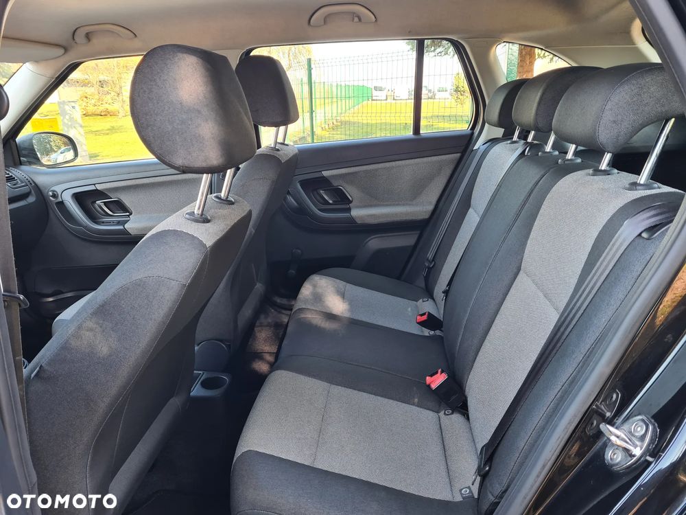 Skoda Fabia - 5