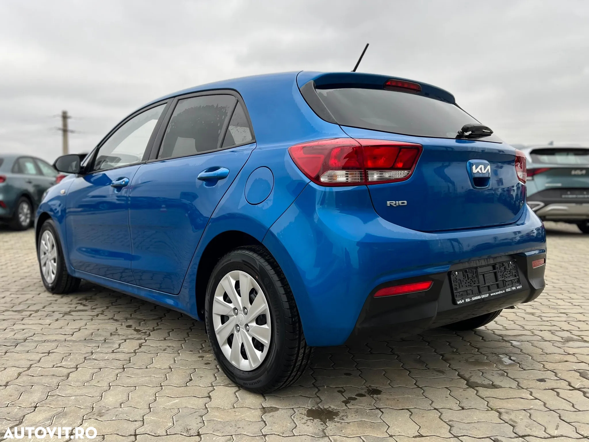Kia Rio 1.2 MPI 5MT Urban - 5