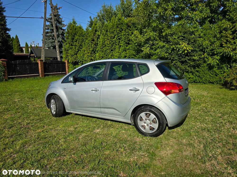 Kia Venga 1.4 CVVT Vision - 15