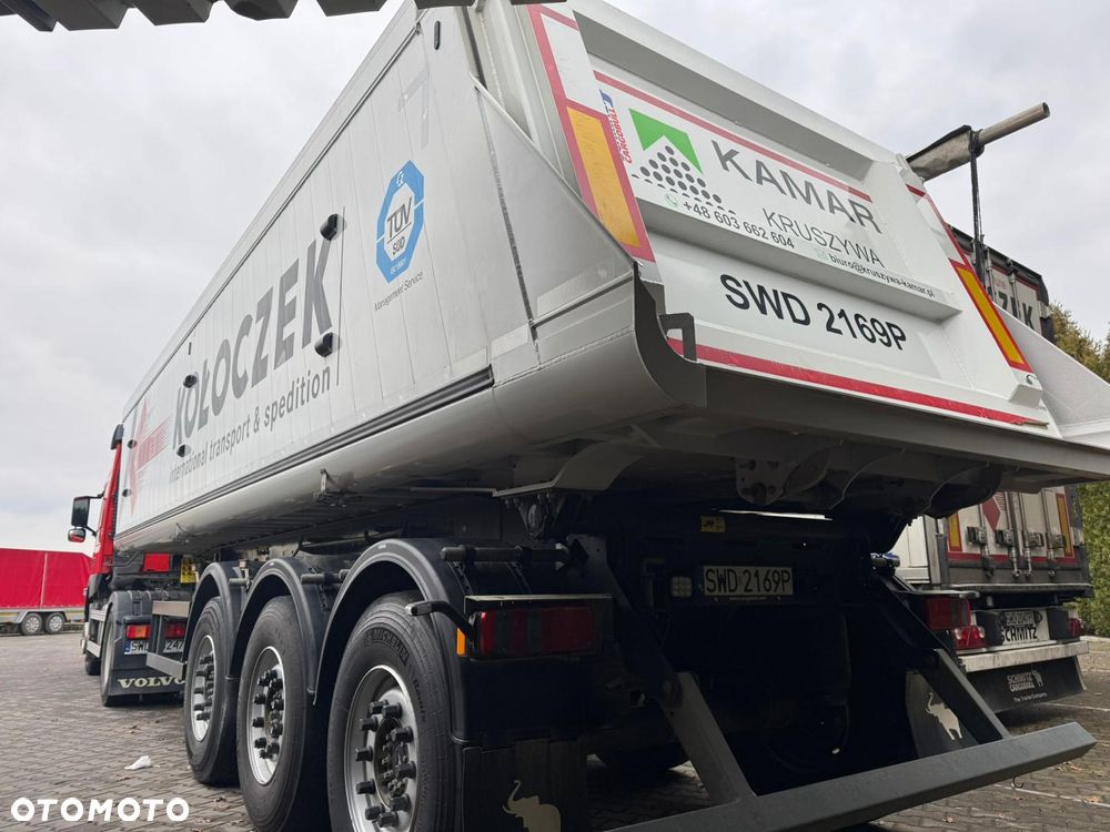 Schmitz Cargobull - 3