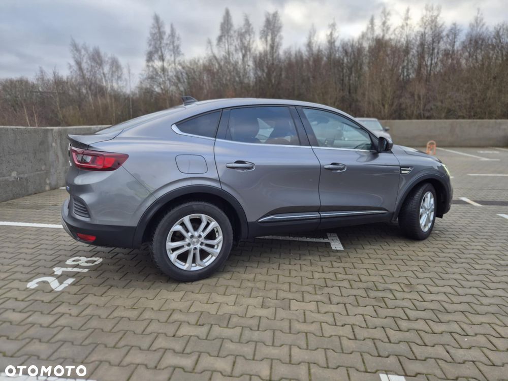 Renault Arkana E-TECH 145 INTENS - 9