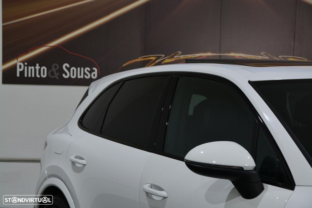 Porsche Cayenne E-Hybrid - 15