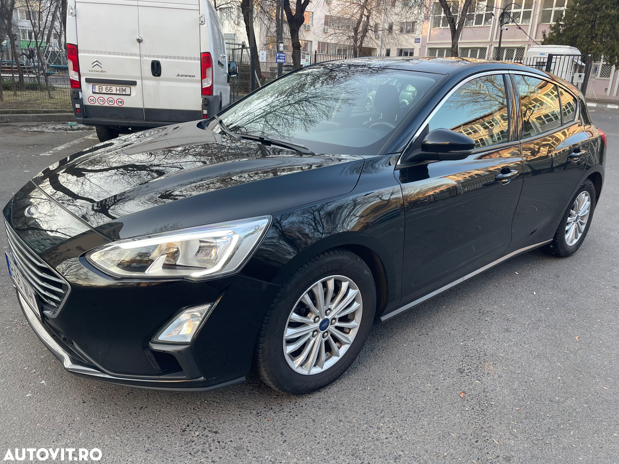Ford Focus 1.0 EcoBoost Active - 6