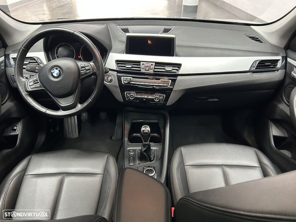 BMW X1 16 d sDrive Advantage - 12