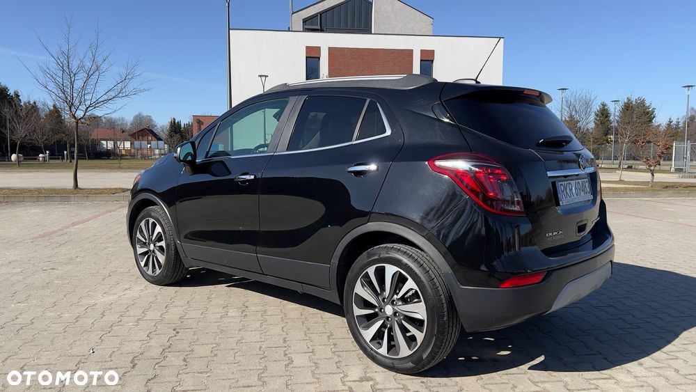 Buick Encore - 3