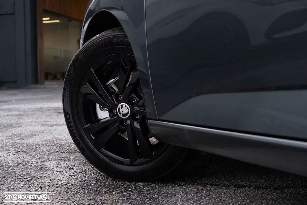 Skoda Fabia 1.0 TSI Essence - 11