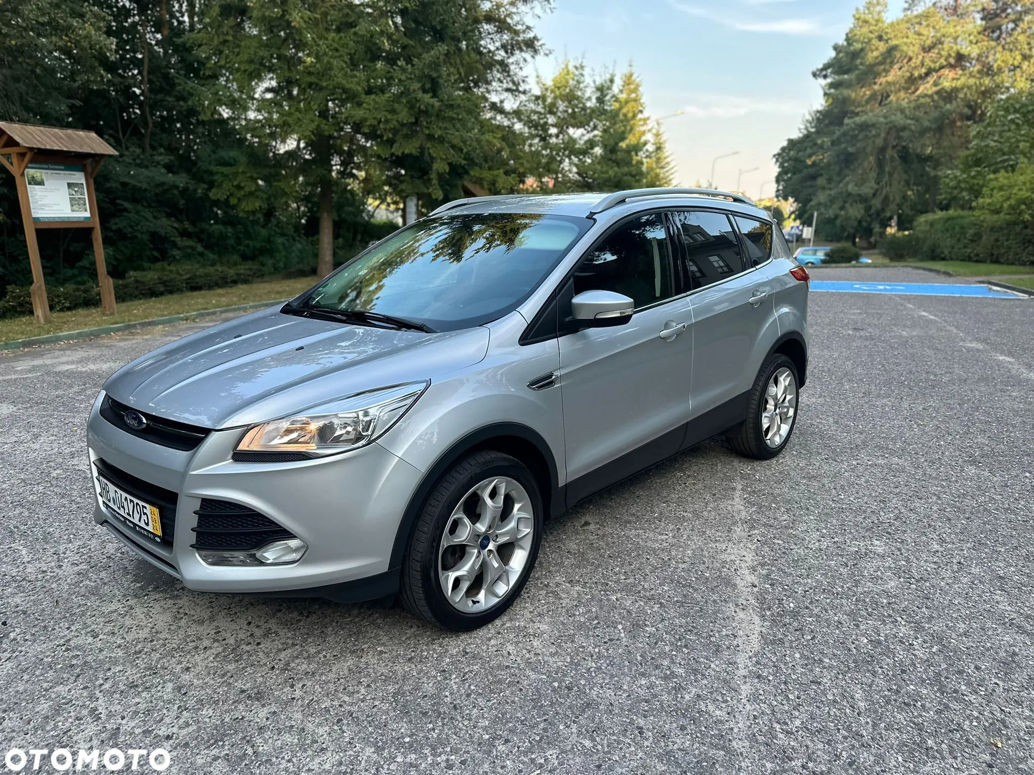 Ford Kuga 2.0 TDCi 4x4 Trend - 35
