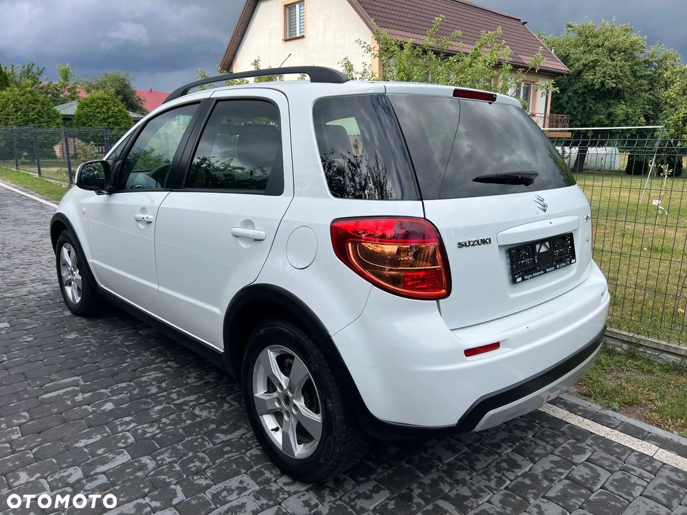 Suzuki SX4 1.6 Comfort - 5