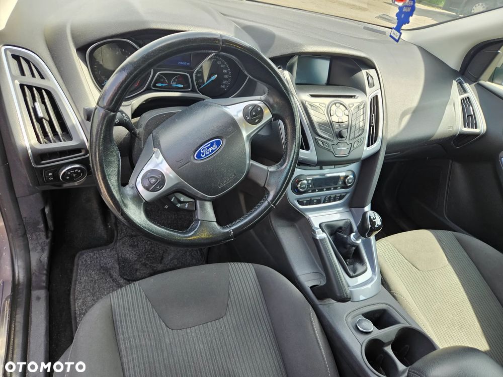 Ford Focus 1.0 EcoBoost Titanium - 8