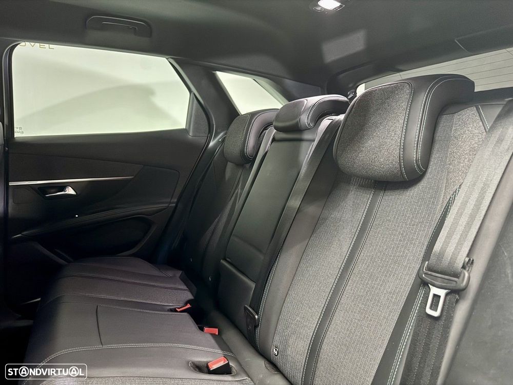 Peugeot 3008 1.6 Hybrid Allure e-EAT8 - 13